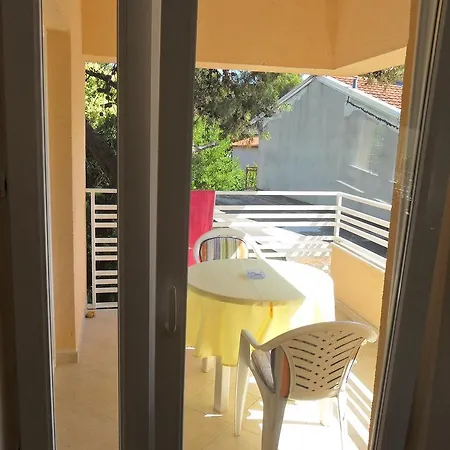 Svin Apartment *